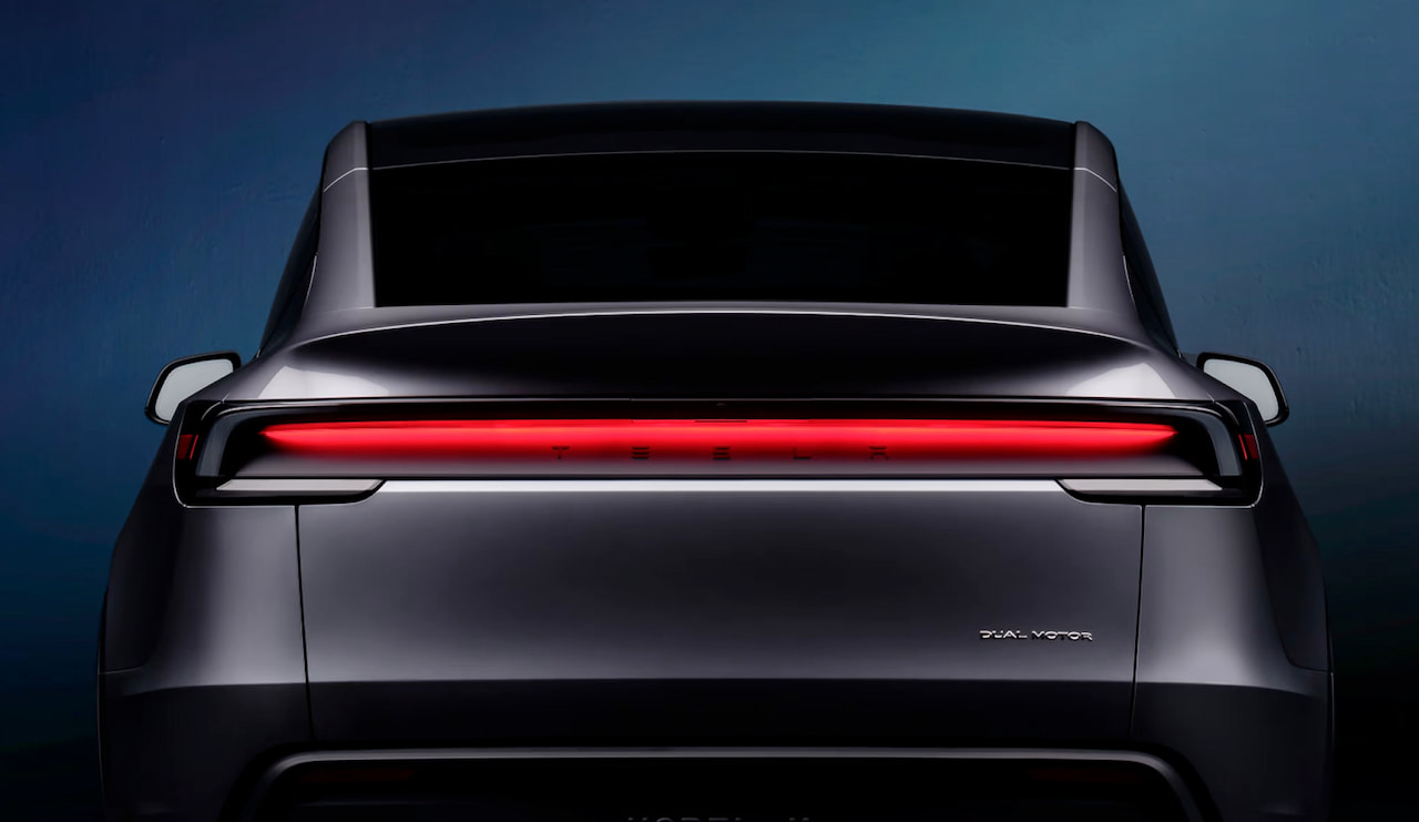2025 Tesla Model Y Juniper rear fascia