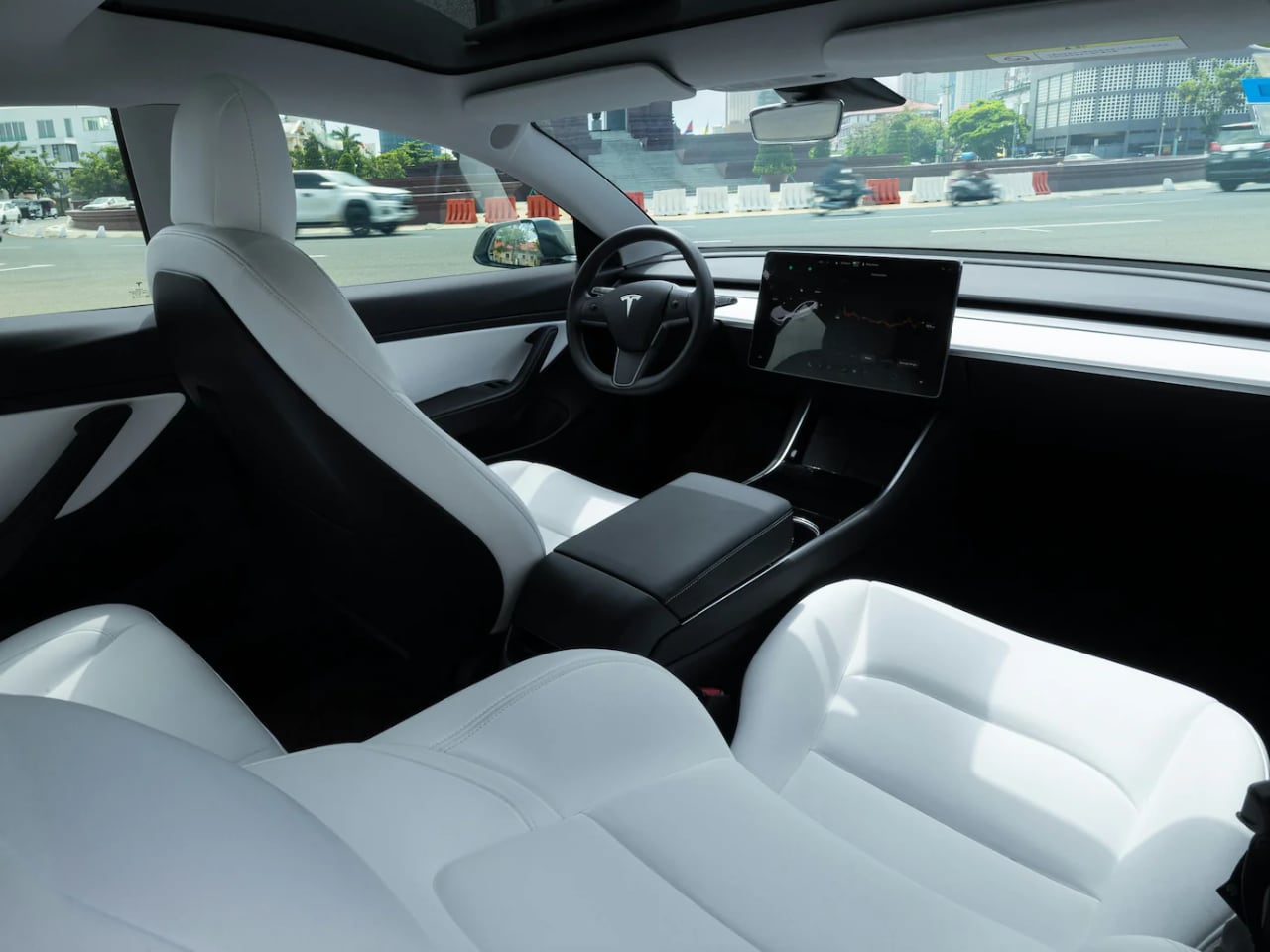 Tesla 2025 Model Y “Juniper”: A Design Evolution That Bridges ...